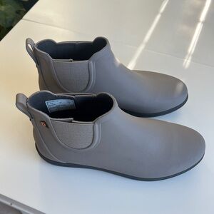 Bogs Women's Chelsea Boots